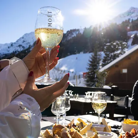 Mont Vallon Hotell