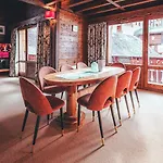 Mont Vallon Hotel