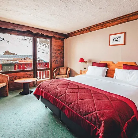 Hotel Mont Vallon 4*