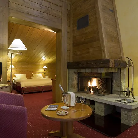 호텔 Mont Vallon 4*
